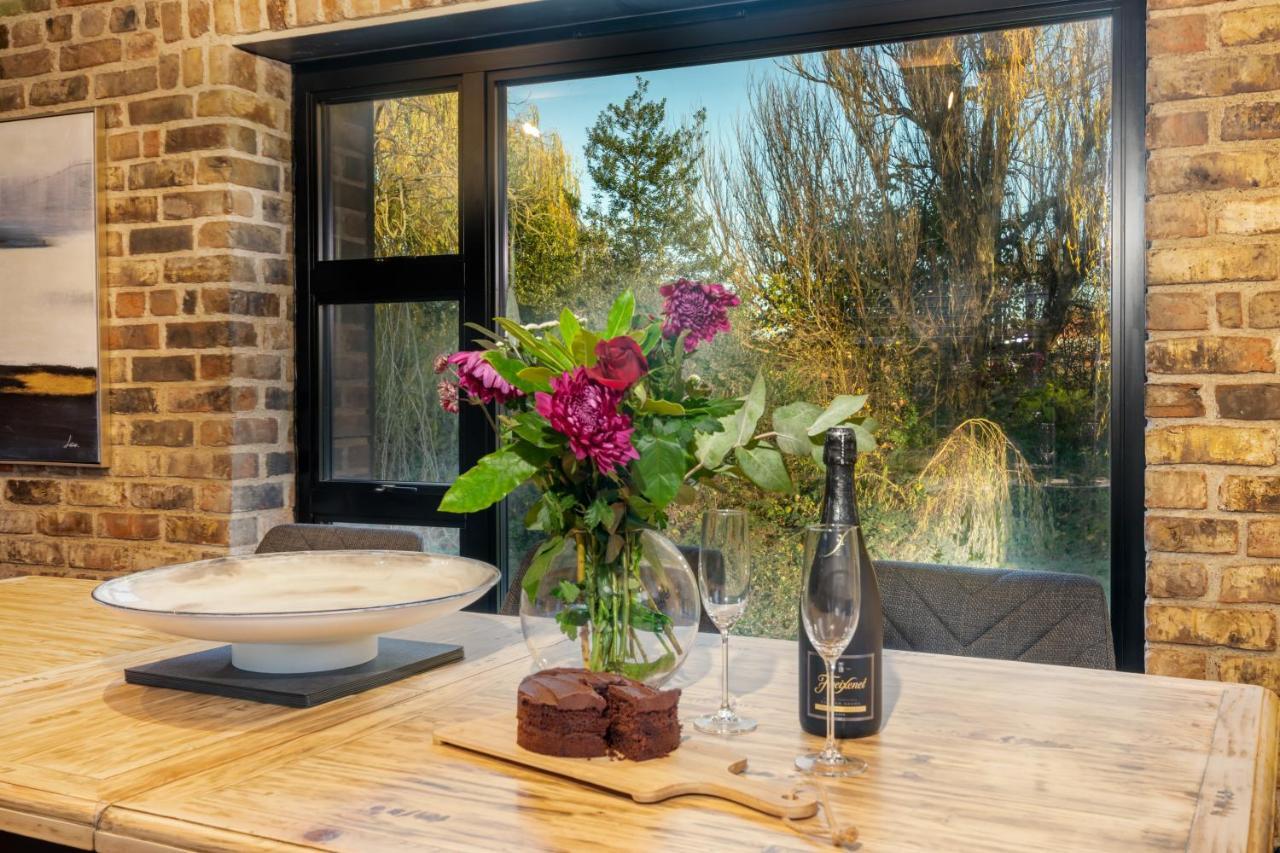 The Holt York-charming House With 3 Bedrooms Holiday home York
